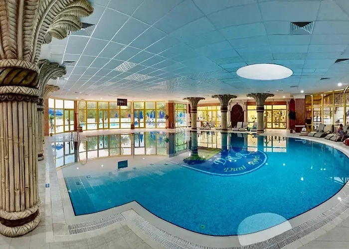 Хотел Duni Royal - Marina Royal Palace 5*